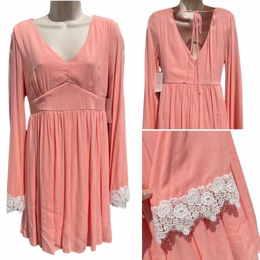 EMORY PARK vneck mini dress bell flare sleeve lace trim bohemian 60s hippie 8869